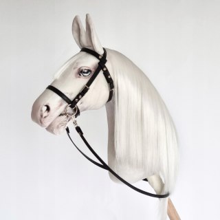 Realistyczny hobby horse, konik na patyku, biały A4