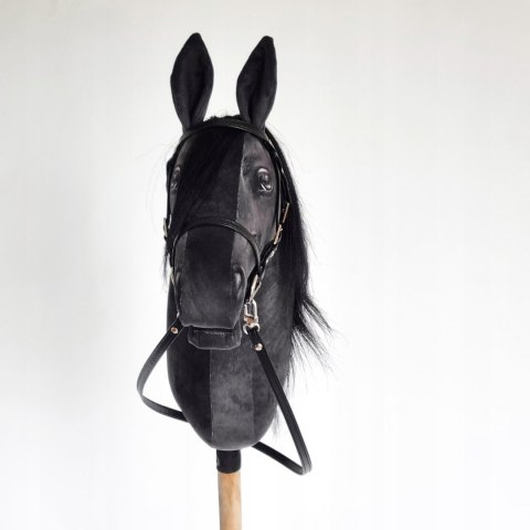 Realistyczny hobby horse, konik na patyku, czarny / kary A4 Realistyczny hobby horse, konik na patyku, czarny / kary A4
