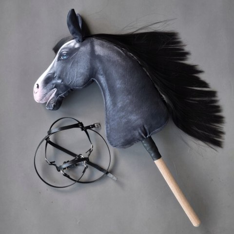 Realistyczny hobby horse, konik na patyku, czarny z białą plamką A4 Realistyczny hobby horse, konik na patyku, czarny z białą plamką A4