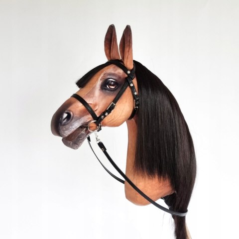 Realistyczny hobby horse, konik na patyku, koń kasztan z czarną grzywą A4 Realistyczny hobby horse, konik na patyku, koń kasztan z czarną grzywą A4