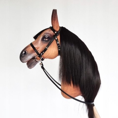 Realistyczny hobby horse, konik na patyku, koń kasztan z czarną grzywą A4 Realistyczny hobby horse, konik na patyku, koń kasztan z czarną grzywą A4